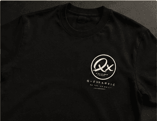 Minimal Chest Tee